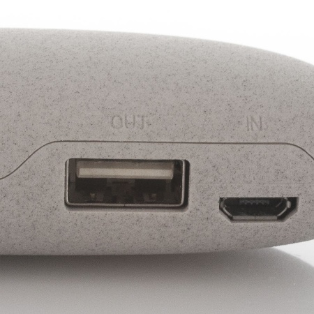 Универсальный внешний аккумулятор Pebble 2600 mAh