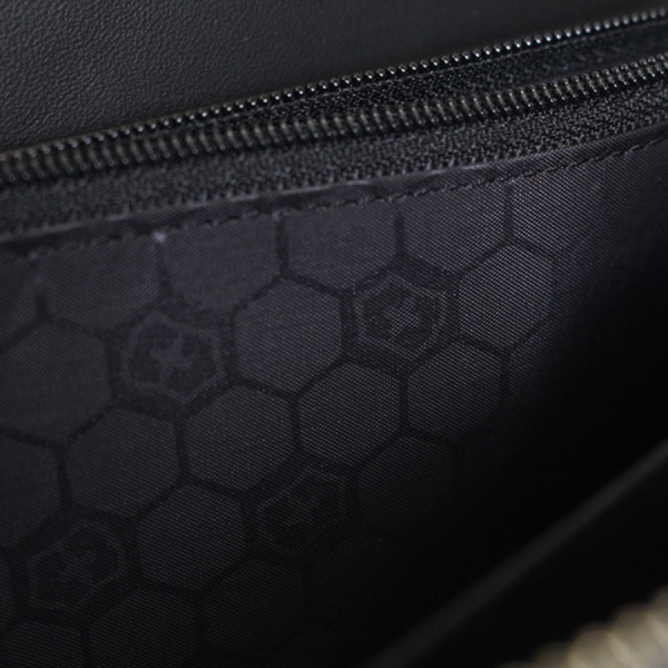 Кошелёк VICTORINOX Altius Edge Turing с защитой от сканирования RFID