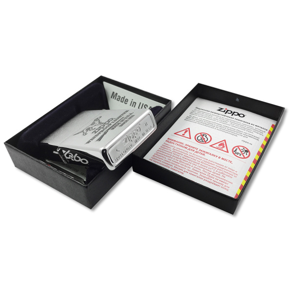 Зажигалка Zippo Hunting Tools