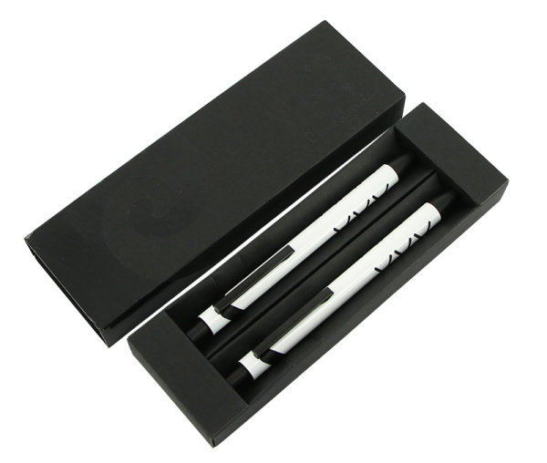 Набор Pierre Cardin PEN&PEN: ручка шарик. + механич. карандаш. Цвет - черн. матовый. Упаковка Е-3n
