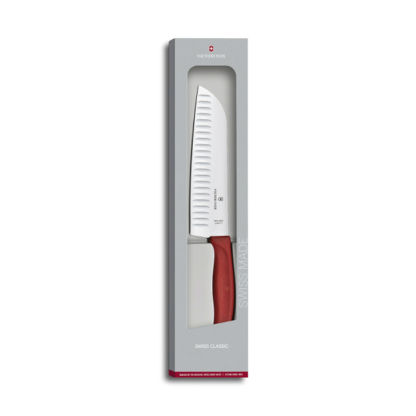 Нож VICTORINOX Santoku, лезвие 17 см рифленое, красный (подарочная упаковка)