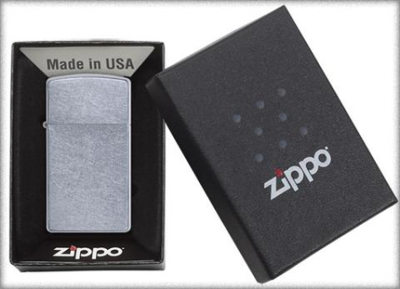 Зажигалка ZIPPO Slim® с покрытием Street Chrome™ 1607