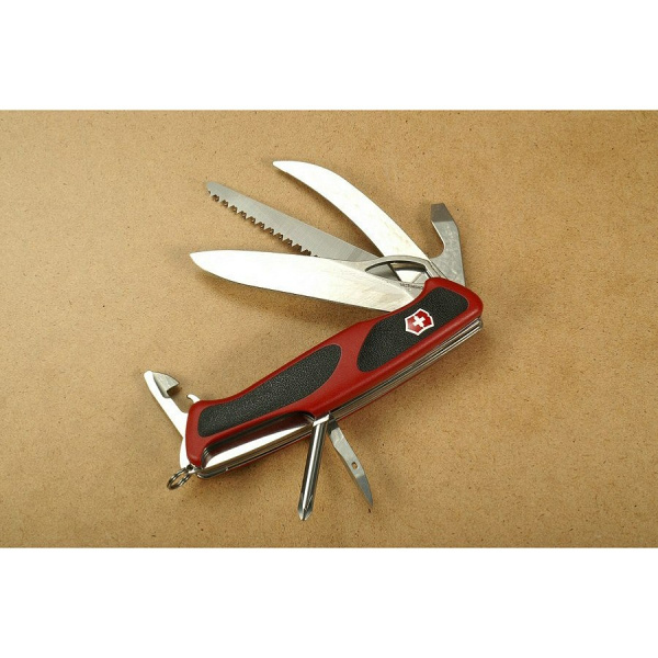 Складной нож VICTORINOX RangerGrip 58 Hunter
