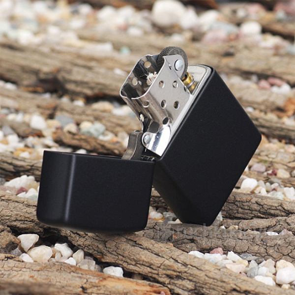 Зажигалка Zippo Black Matte