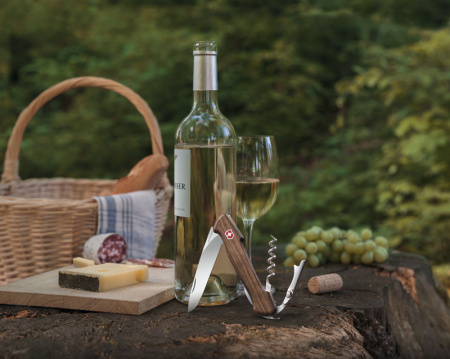 Нож перочинный VICTORINOX Wine Master 0.9701.63