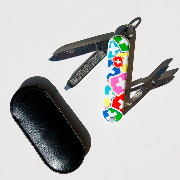Нож-брелок Victorinox VX Colors