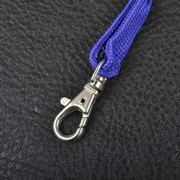 Нашейный шнурок VICTORINOX, фиолетовый