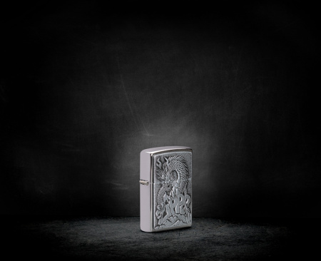 Зажигалка ZIPPO Classic с покрытием Brushed Chrome 48902