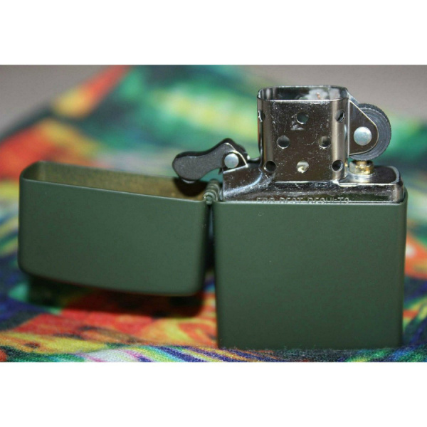 Зажигалка Zippo Classic Green Matte