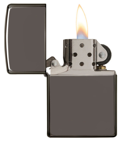 Подарочный набор ZIPPO: зажигалка Black Ice® и вставной блок для зажигалок для трубок 29789