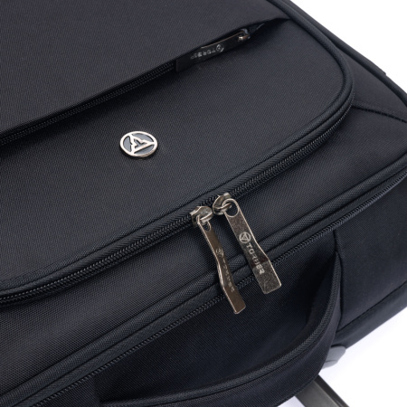 Чемодан TORBER Brosno T1901L-Black