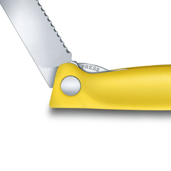 Нож складной для овощей Swiss Classic 11 см VICTORINOX Жёлтый