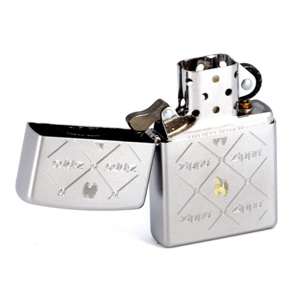 Зажигалка Zippos