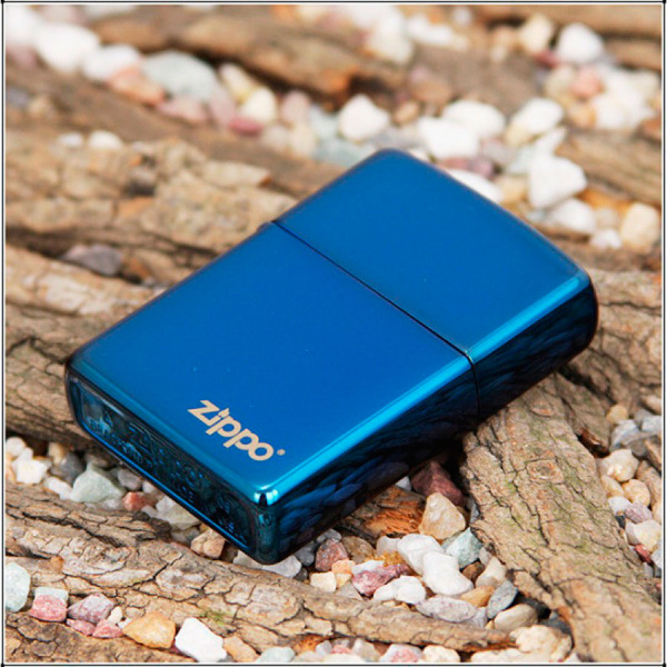 Зажигалка Zippo Sapphire / Zippo logo