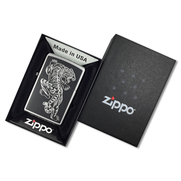 Зажигалка Zippo Tigre