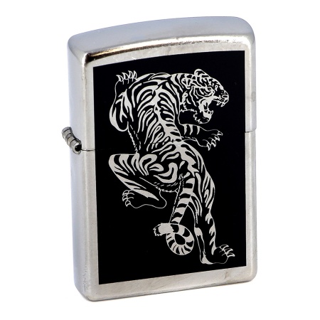 Зажигалка Zippo Tigre