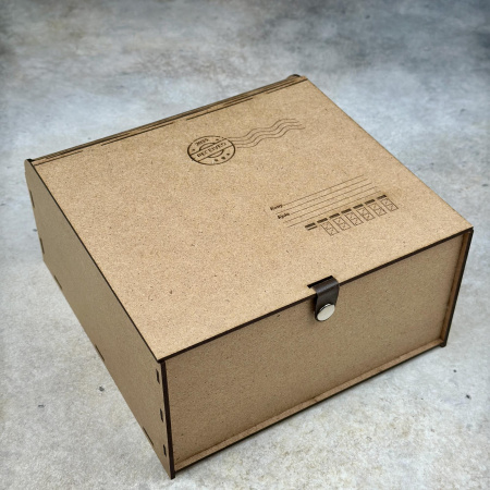 Подарочная коробка Праздничное послание