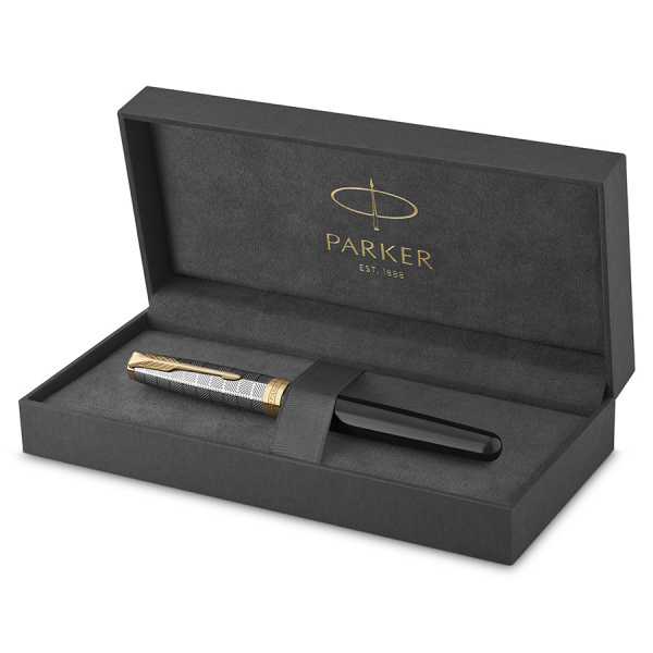 Перьевая ручка Parker Sonnet Premium F537 - Metal Black GT