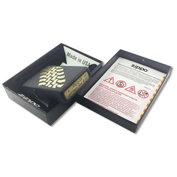 Зажигалка Zippo Tire Tracks