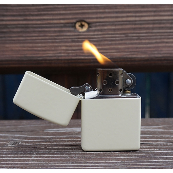 Зажигалка Zippo Cream Matte
