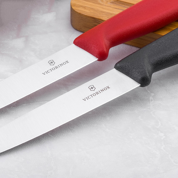 Нож Victorinox для чистки овощей и фруктов, лезвие 10 см прямое, красный