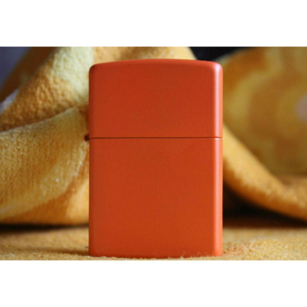 Зажигалка Zippo Classic Orange Matte