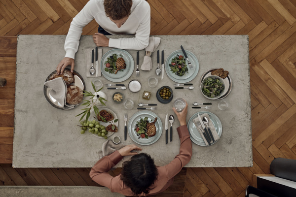 Набор из 24 столовых принадлежностей VICTORINOX Swiss Modern: 6 ножей для стейка 6.9093.12W.24