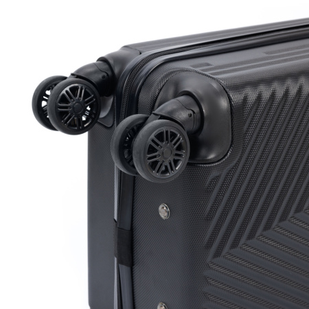 Чемодан TORBER Lama T1919S-Black