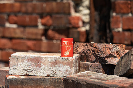 Зажигалка ZIPPO Retro с покрытием Metallic Red 49586