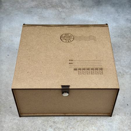 Подарочная коробка Праздничное послание