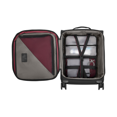 Чемодан VICTORINOX Crosslight 612417