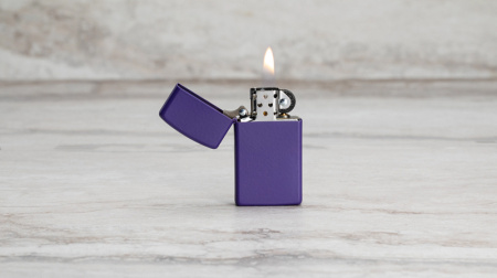 Зажигалка ZIPPO Slim® с покрытием Purple Matte 1637