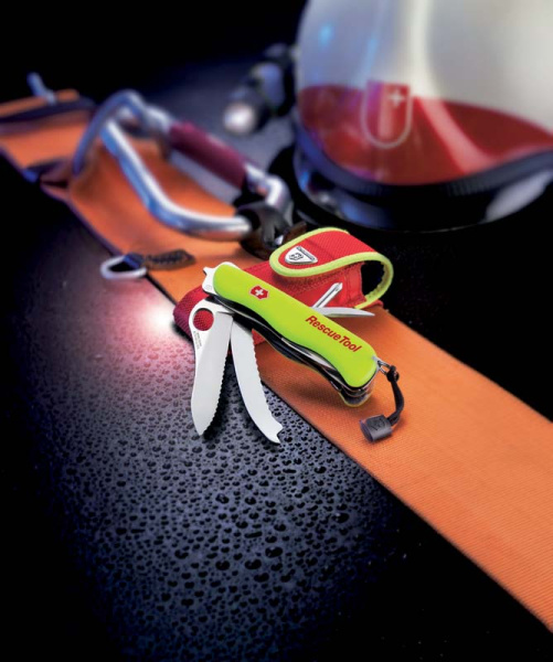 Нож перочинный VICTORINOX Rescue Tool 0.8623.MWN