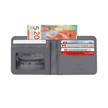 Бумажник VICTORINOX Travel Essentials Bi-Fold Wallet 653364