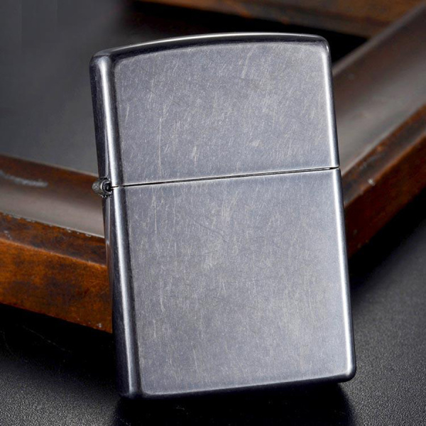Зажигалка Zippo Classic