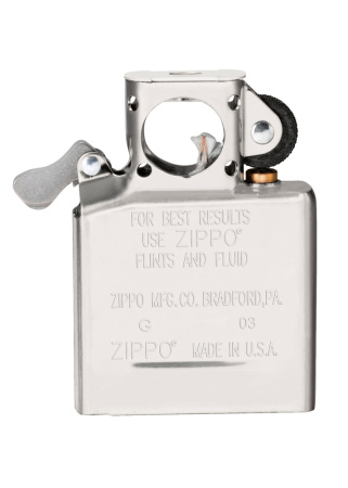 Подарочный набор ZIPPO: зажигалка Black Ice® и вставной блок для зажигалок для трубок 29789