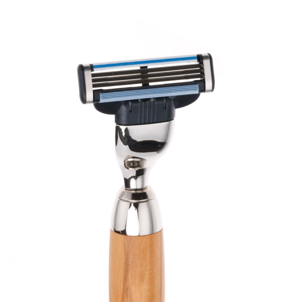 Бритвенный набор Mondial: станок ST-445-OMT