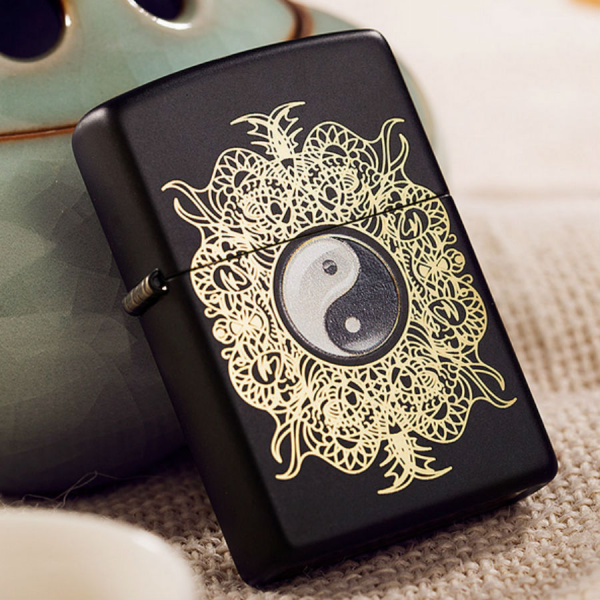 Зажигалка Zippo Classic Black Matte