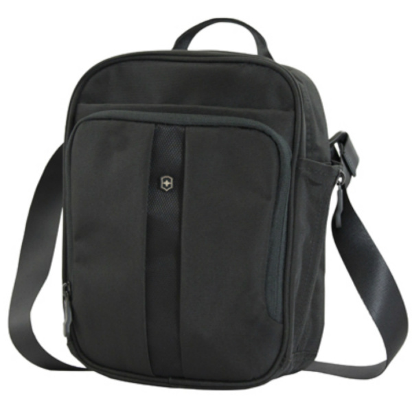 Вертикальная сумка Travel Companion VICTORINOX