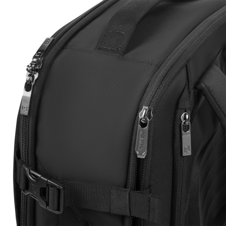 Рюкзак VICTORINOX Crosslight Boarding Bag 612423