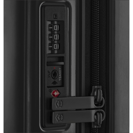 Чемодан VICTORINOX Airox 612497