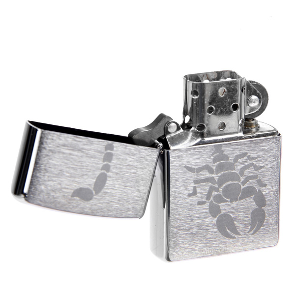 Зажигалка Zippo Scorpion