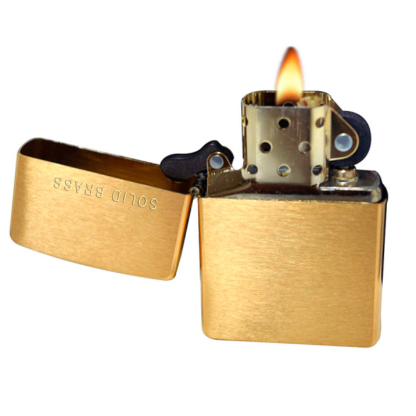 Зажигалка Zippo Solid Brass
